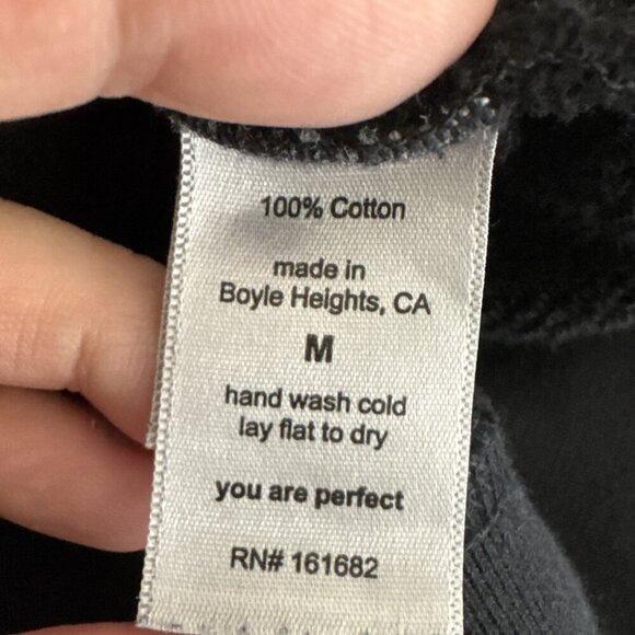 Perfectwhitetee Women's Oversized M French Terry Sweatshirt Black EUC - Picture 9 of 14